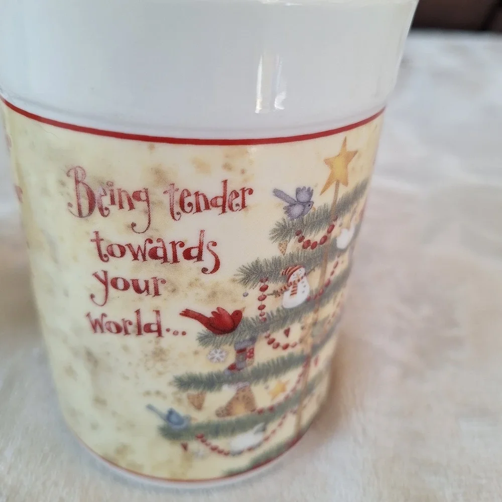 2006 Debi Hron Holiday Home Christmas Tree Mug Folk Art Christmas Tree 2 Mugs‎